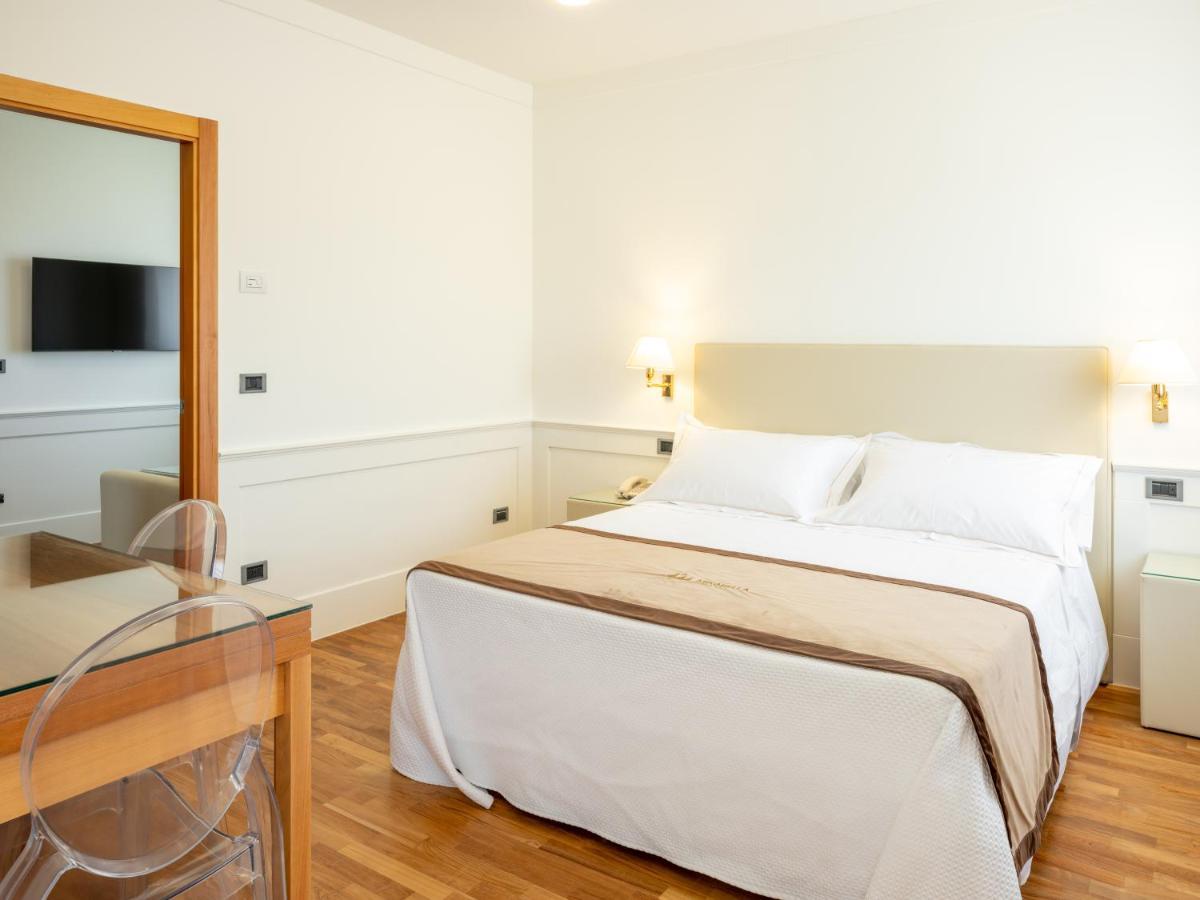 Mirabella Hotel Mirabella Eclano Zewnętrze zdjęcie