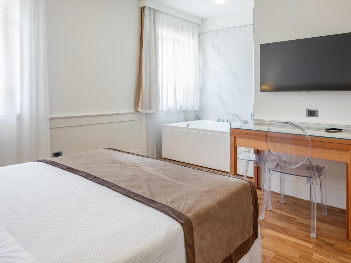 Mirabella Hotel Mirabella Eclano Zewnętrze zdjęcie