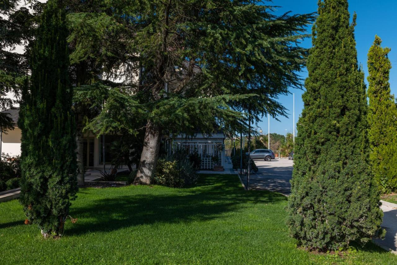 Mirabella Hotel Mirabella Eclano Zewnętrze zdjęcie
